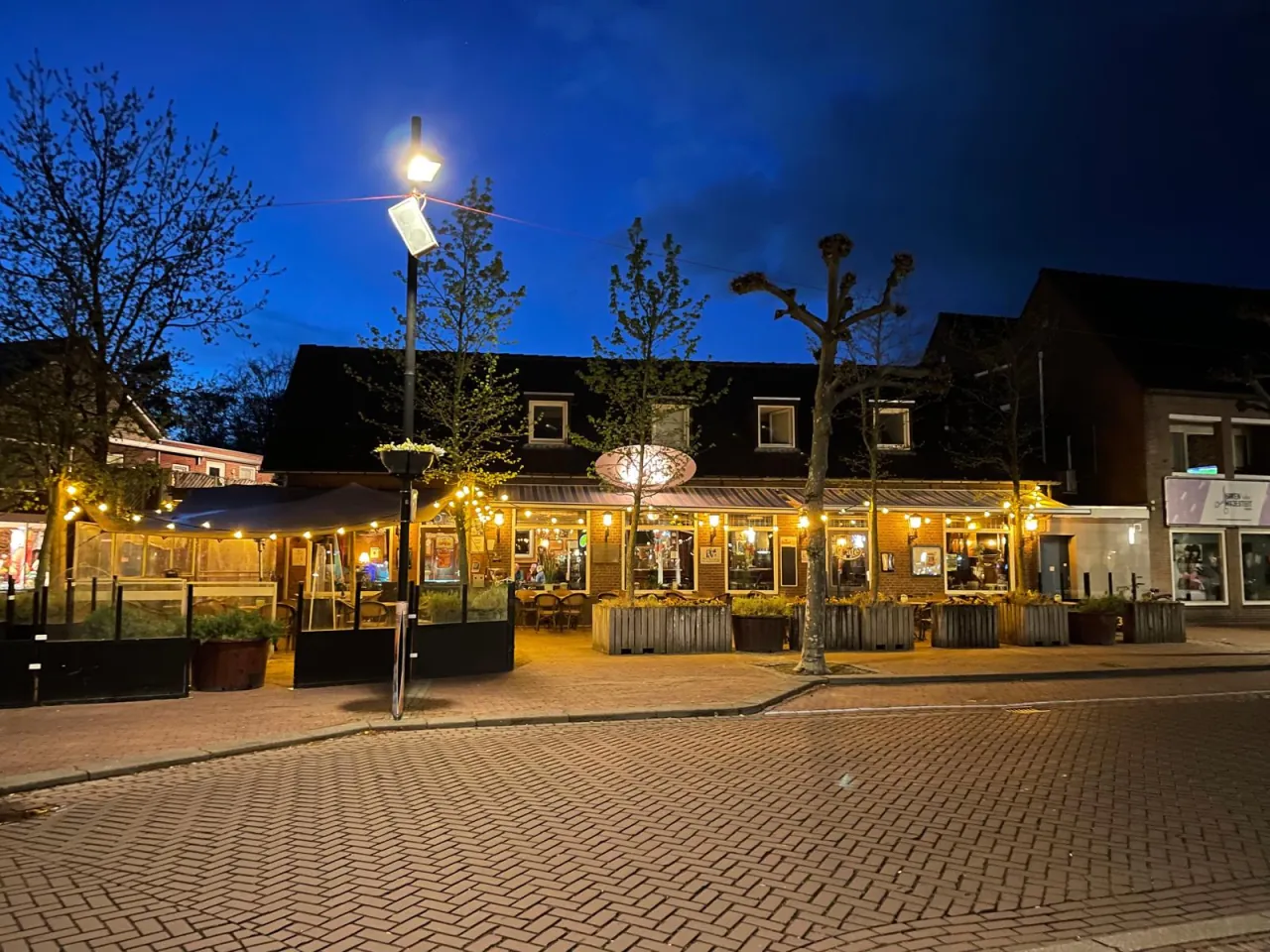 Ons cafe buiten
