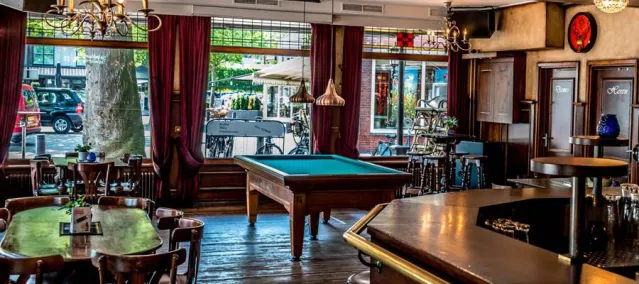 Ons café biljarttafel